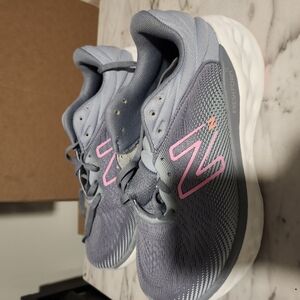 New Balance Gray and Pink Sneakers with Breathable Mesh
